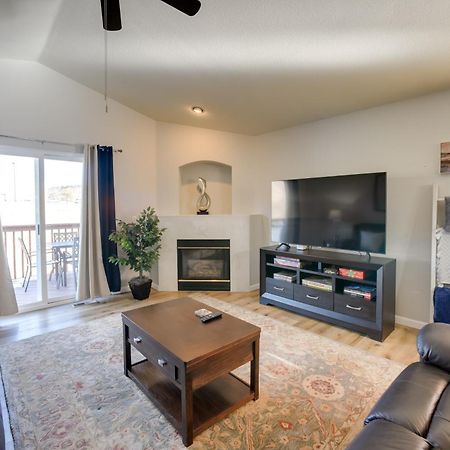 Updated Springs Home - 3 Mi To Garden Of The Gods! コロラドスプリングス エクステリア 写真